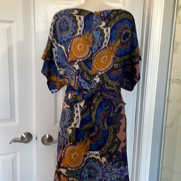 EUC BCBG MAXAZRIA DRESS Casual cocktail work dolman sleeves blue green gold Med - Picture 9 of 15